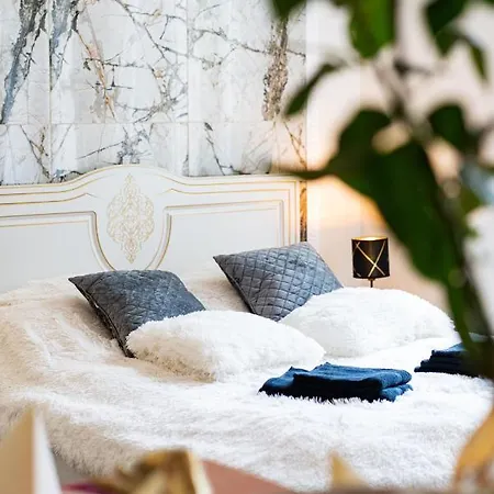 Apartamento Emperors Elegance *